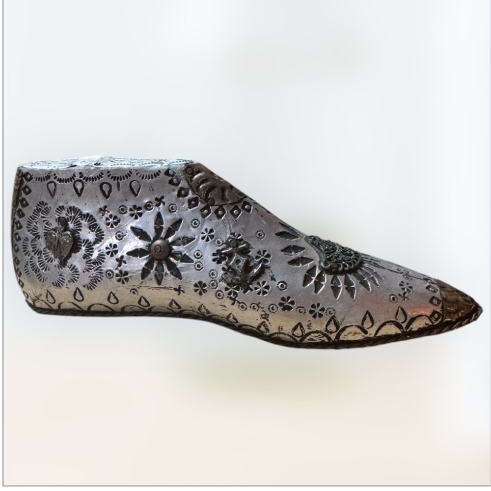 Folk Art SHOE MOLD Embossed Tin and Milagros Home Decor Unique Handmade 9x3” - Picture 2 of 9